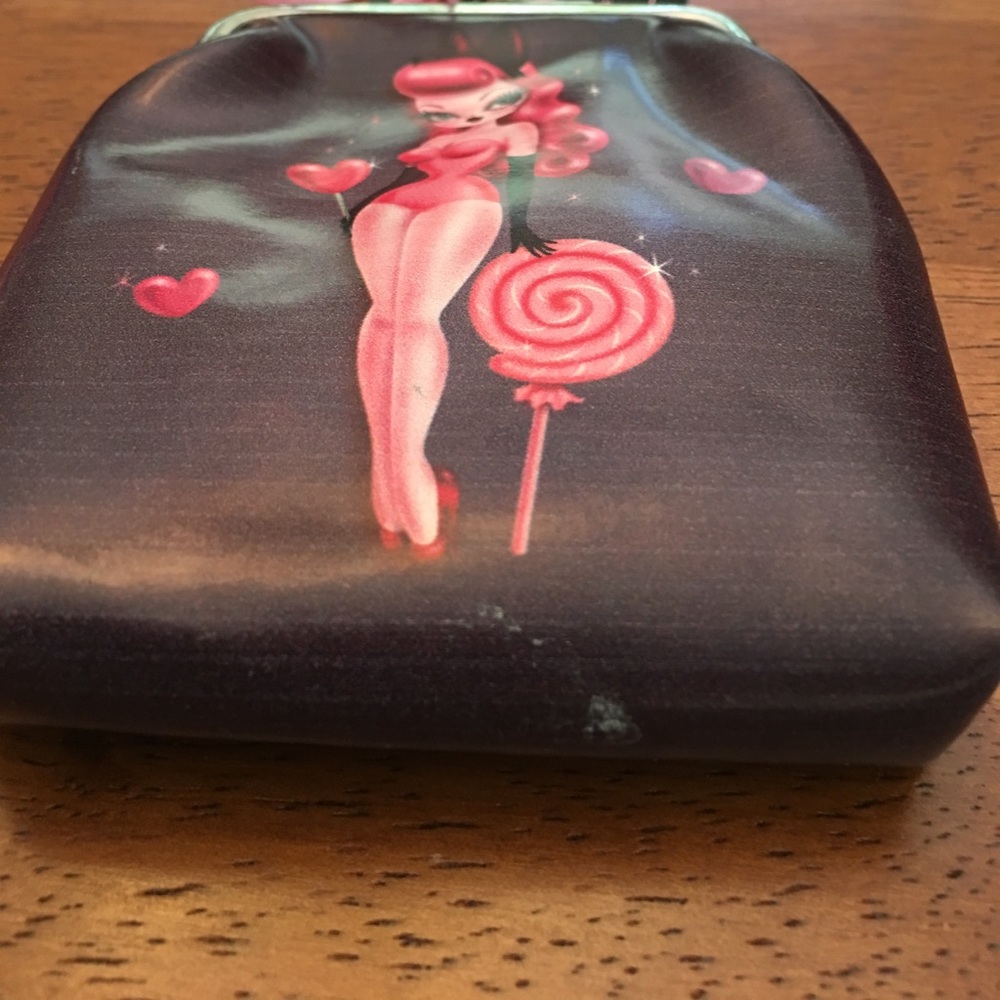 Fluff Sugar Doll Coin Purse - Picture 2 of 4
